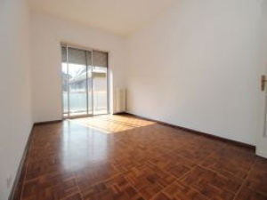 T106-LUMINOSO APPARTAMENTO IN VANCHIGLIETTA