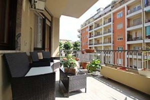 T110-SANTA RITA CON TERRAZZO E BOX